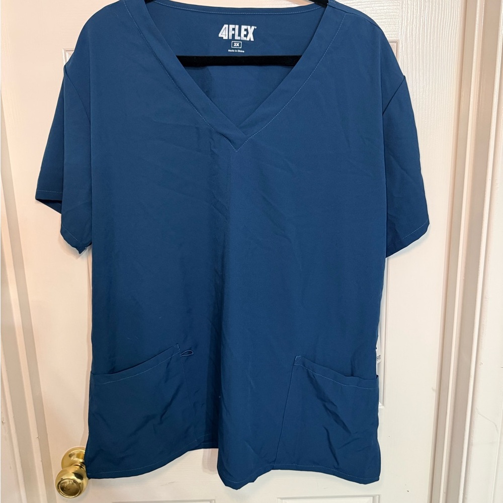 4FLEX Teal V-Neck Scrub Top